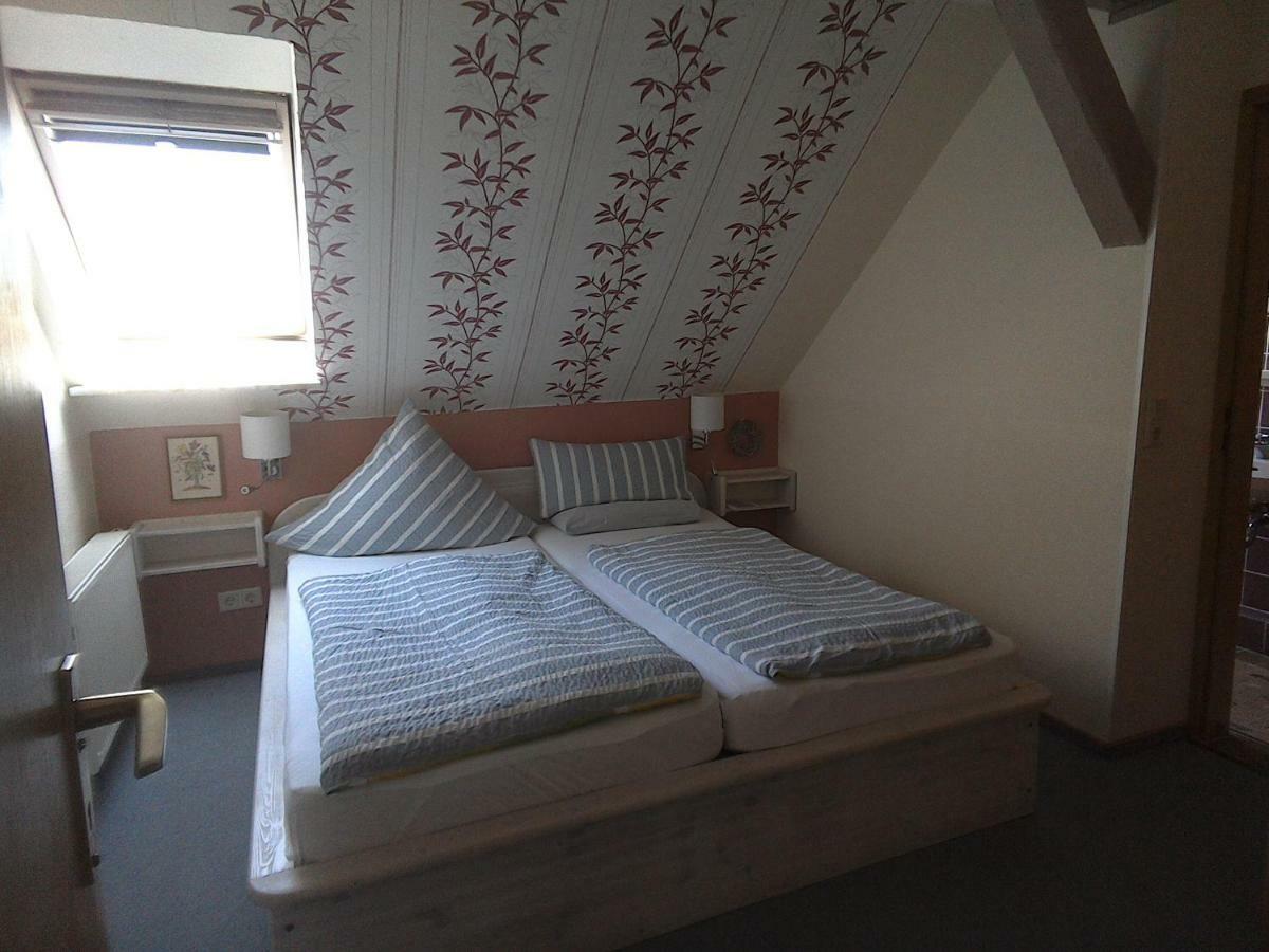 Gaestehaus Hemmerdeich-Alte Schule Oldenswort Extérieur photo